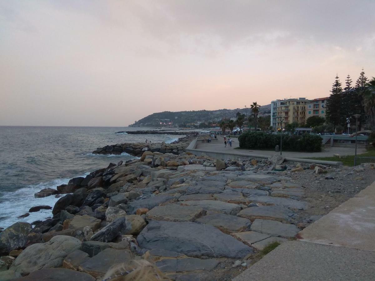 Appartement Da Cipollina In Pieno Centro à San Remo Extérieur photo